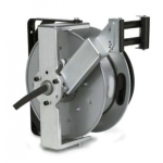 Accesorio Brida abrazadera orientable